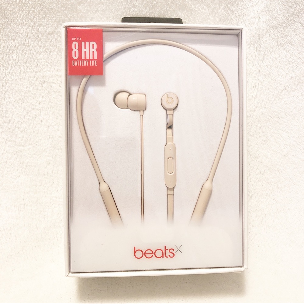 NWT Beats Wireless Headphones Rose Gold